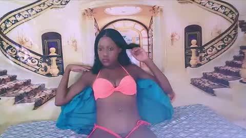 Snapshot of ebonysmokey chatting on February 5, 2025, 12:49 pm Storm online show from February 5, 2025, 12:49 pm