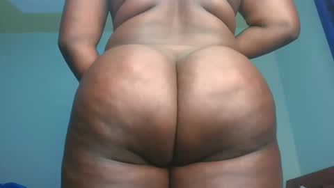 Snapshot of ebootye chatting on December 18, 2025, 10:43 am ebootye online show from December 18, 2025, 10:43 am