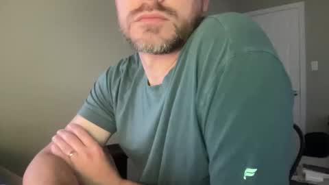 Snapshot of eburtes chatting on June 2, 2026, 1:57 pm Erik online show from June 2, 2026, 1:57 pm