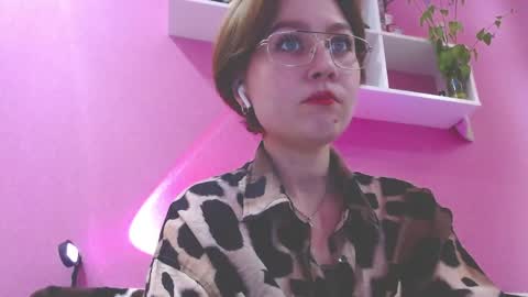 ecstasys_ online show from May 1, 2026, 6:23 pm