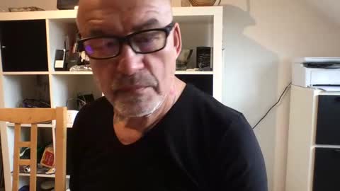 eddelmar online show from March 12, 2025, 11:09 am