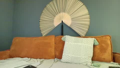 Eddie online show from December 18, 2024, 3:04 am