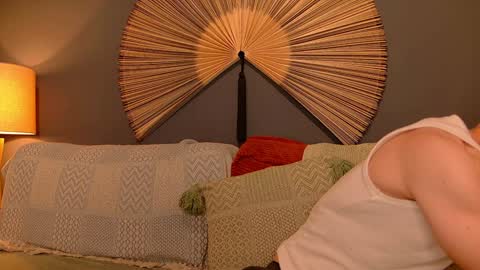 Eddie online show from January 28, 2025, 2:43 am