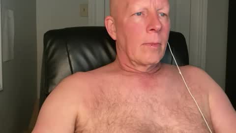 Snapshot of eddygl1968 chatting on February 3, 2025, 3:31 am Eddy online show from February 3, 2025, 3:31 am