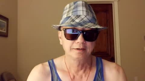 Snapshot of eddymarvel chatting on August 2, 2026, 7:29 am eddymarvel online show from August 2, 2026, 7:29 am
