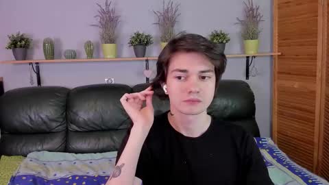 Edgar online show from October 29, 2025, 10:00 pm