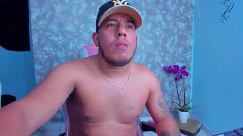 Snapshot of edgarpinto302 chatting on February 24, 2026, 5:16 am edgarsexxx online show from February 24, 2026, 5:16 am