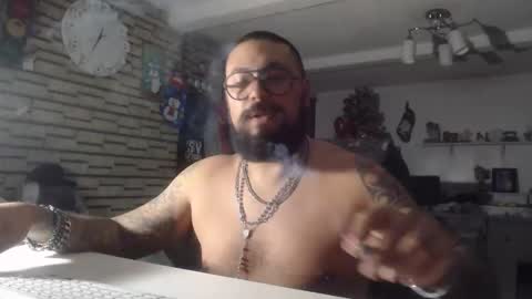 edgarram83 online show from December 5, 2025, 6:33 am