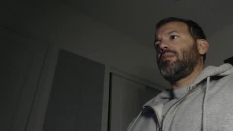 Snapshot of edge_masters chatting on February 19, 2025, 2:12 am EdgeM online show from February 19, 2025, 2:12 am