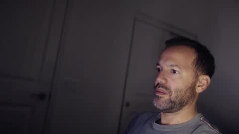 Snapshot of edge_masters chatting on November 29, 2025, 1:52 am EdgeM online show from November 29, 2025, 1:52 am