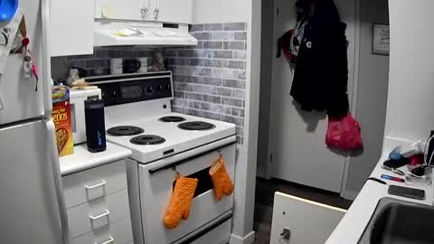 Angel online show from March 4, 2026, 5:30 pm