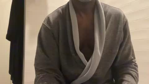 Dad online show from April 1, 2026, 10:49 am