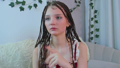 Snapshot of edithgalpin chatting on January 28, 2025, 12:15 am Lisa online show from January 28, 2025, 12:15 am