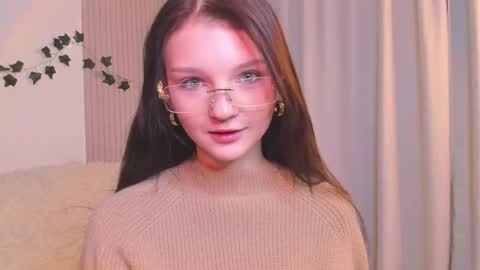 Snapshot of edithgalpin chatting on February 12, 2025, 12:16 am Lisa online show from February 12, 2025, 12:16 am