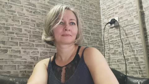 edithmanning online show from December 25, 2024, 8:07 am