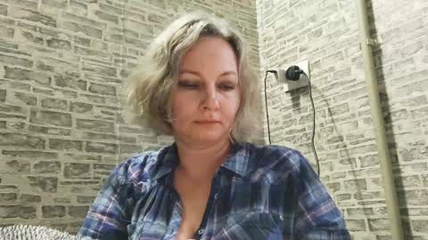 edithmanning online show from January 14, 2025, 12:14 pm