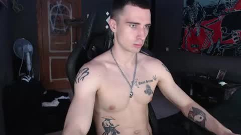 Snapshot of eduard_loveee chatting on June 18, 2026, 11:58 am Eduar online show from June 18, 2026, 11:58 am