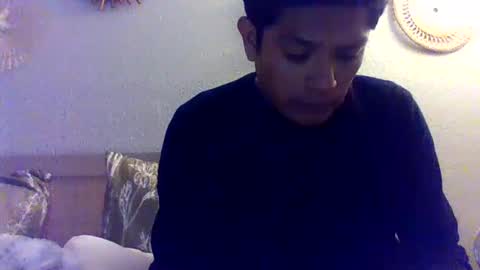 eduardo0084 online show from February 19, 2025, 7:39 am