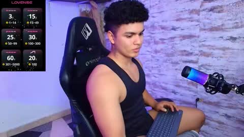 Snapshot of edward__clarck chatting on January 9, 2026, 12:57 am EDWARD CLARCK online show from January 9, 2026, 12:57 am