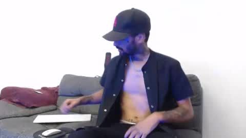 edward_johnsonn online show from September 16, 2025, 12:50 pm