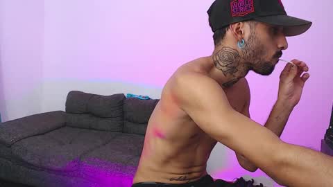 edward_johnsonn online show from September 30, 2025, 11:10 pm