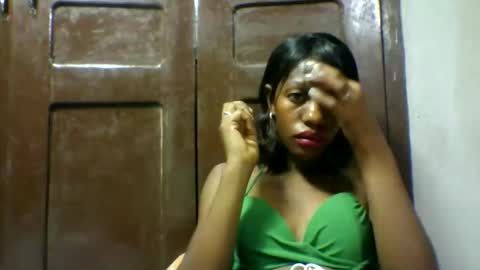 edwige770943 online show from April 30, 2026, 5:47 am