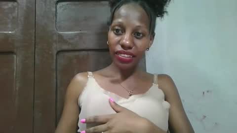 Snapshot of edwige770943 chatting on June 2, 2026, 7:54 am edwige770943 online show from June 2, 2026, 7:54 am