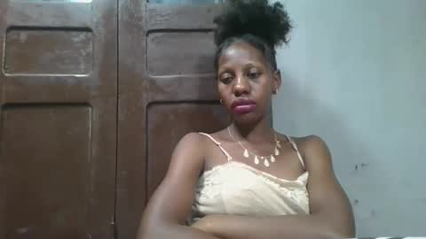 Snapshot of edwige770943 chatting on June 3, 2026, 5:40 pm edwige770943 online show from June 3, 2026, 5:40 pm