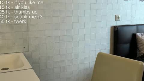 ef_fy online show from February 17, 2026, 11:29 am