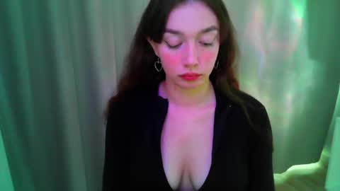 effie_balconii online show from July 12, 2026, 12:51 pm