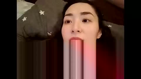 Effy online show from March 2, 2025, 3:27 pm