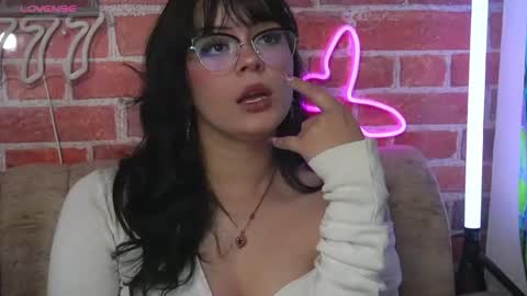 Snapshot of effystone777 chatting on September 16, 2025, 6:36 am effystone777 online show from September 16, 2025, 6:36 am