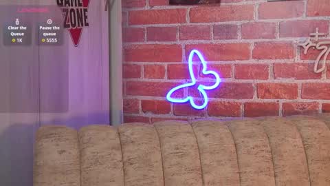 Snapshot of effystone777 chatting on October 1, 2025, 6:41 am effystone777 online show from October 1, 2025, 6:41 am