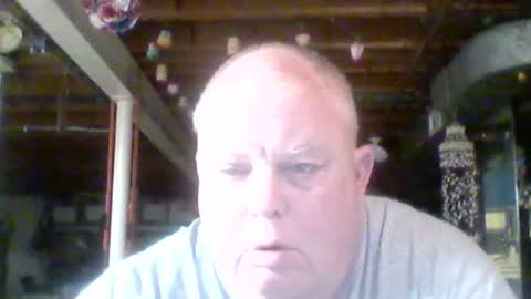 Snapshot of efriff chatting on June 14, 2026, 11:23 am efriff online show from June 14, 2026, 11:23 am