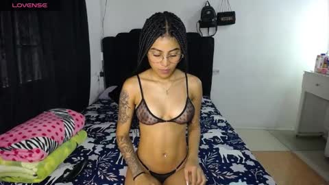 eileen__stone online show from April 17, 2026, 6:22 pm