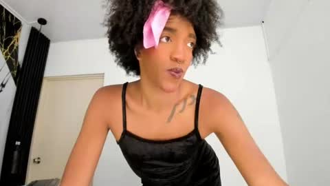 eileenn tanihara online show from August 5, 2026, 2:47 am