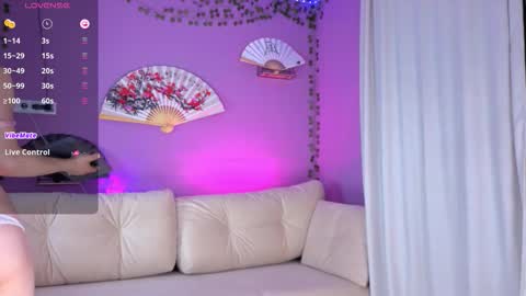 eilinwood online show from March 25, 2026, 2:23 pm