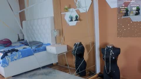 EimmyAdams online show from September 16, 2025, 11:44 am