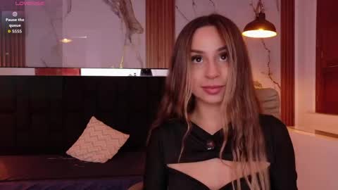 Snapshot of eimy_rose1 chatting on May 19, 2026, 2:34 pm Eimy rose online show from May 19, 2026, 2:34 pm