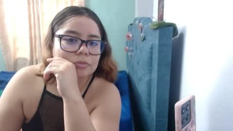 Snapshot of eimy_saenzz chatting on May 31, 2026, 4:14 pm eimy_saenzz online show from May 31, 2026, 4:14 pm