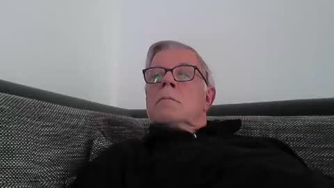 Snapshot of eisbaer1957 chatting on January 26, 2025, 2:52 pm eisbaer1957 online show from January 26, 2025, 2:52 pm