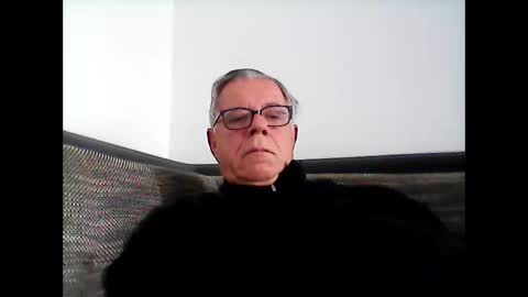 Snapshot of eisbaer1957 chatting on February 16, 2025, 12:10 pm eisbaer1957 online show from February 16, 2025, 12:10 pm