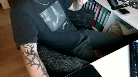 Snapshot of ejakules chatting on April 8, 2026, 7:14 pm ejakules online show from April 8, 2026, 7:14 pm