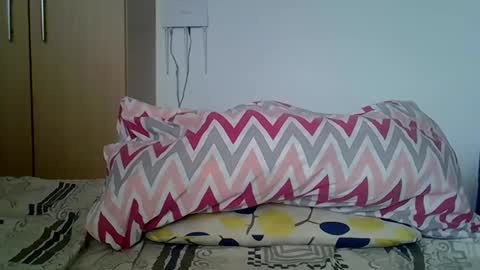 Snapshot of el_petite chatting on January 13, 2025, 12:56 pm petite online show from January 13, 2025, 12:56 pm