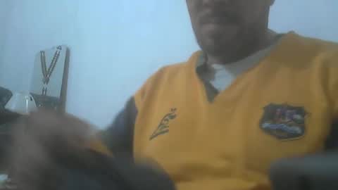 el_principe_veryhot online show from March 6, 2026, 3:03 am