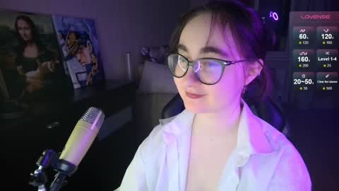 If you like it when I meow give me a thumbs up online show from January 7, 2025, 5:09 pm