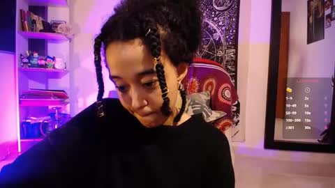 Ela  Help me reach 100 thumbs up online show from February 3, 2026, 9:58 am