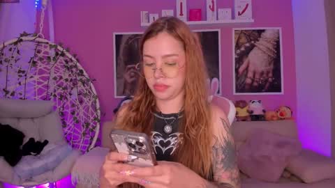 Snapshot of ela_garu_ chatting on September 28, 2025, 5:46 am Ela online show from September 28, 2025, 5:46 am