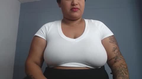 elah_sophia2 online show from March 3, 2026, 1:56 am