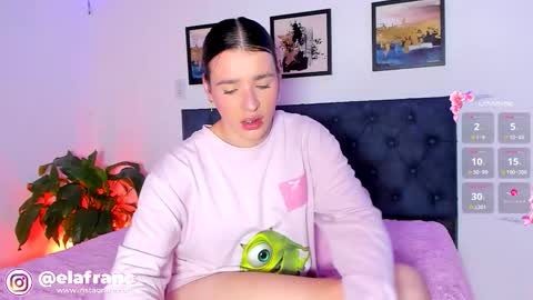 Snapshot of elaia_franc chatting on September 14, 2025, 5:23 pm Elaia franco online show from September 14, 2025, 5:23 pm